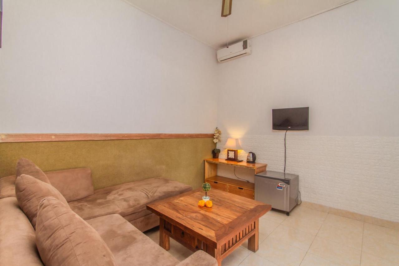 Sadana Bali Guesthouse Sanur Exterior foto